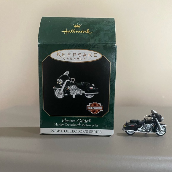 Hallmark Keepsake Ornament Harley Davidson - Picture 1 of 5